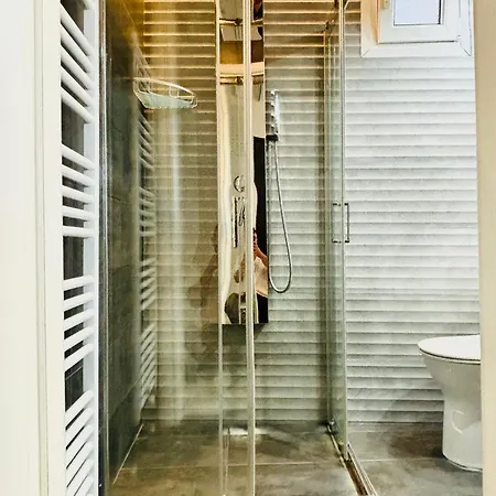 דירה Elite Deluxe 1