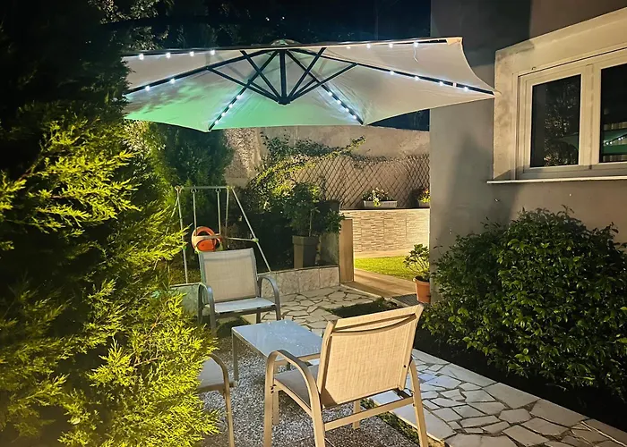 Apartamento Elite Deluxe 1 *